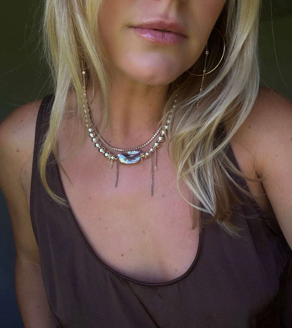 CALLIE NECKI